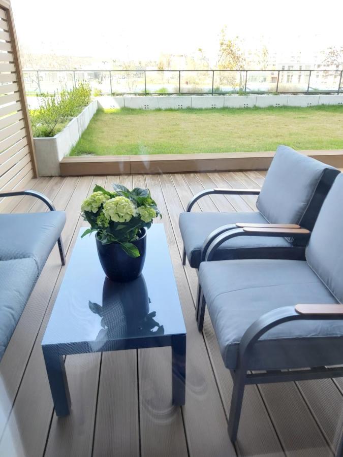 Apartament 150 Zaspa Vvita Z Prywatnym Ogrodem I Tarasem Гданск Екстериор снимка