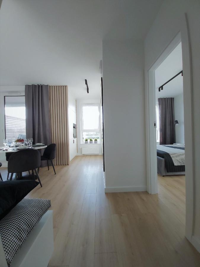 Apartament 150 Zaspa Vvita Z Prywatnym Ogrodem I Tarasem Гданск Екстериор снимка
