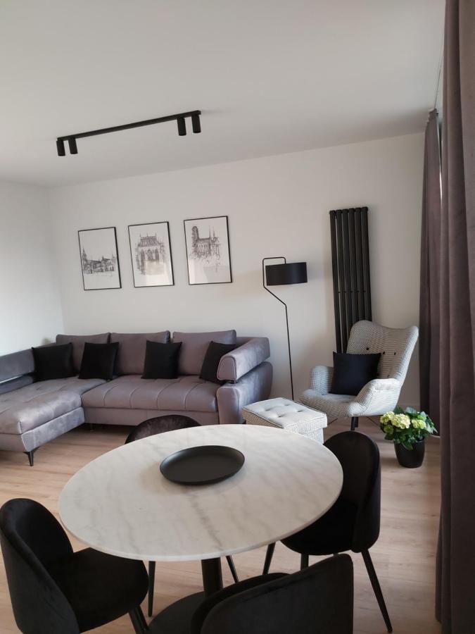 Apartament 150 Zaspa Vvita Z Prywatnym Ogrodem I Tarasem Гданск Екстериор снимка