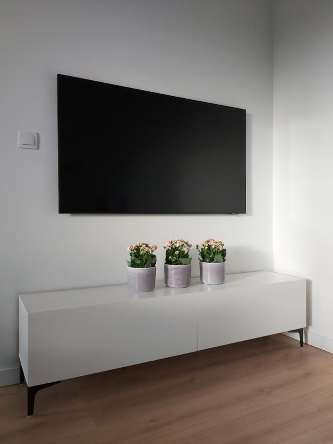 Apartament 150 Zaspa Vvita Z Prywatnym Ogrodem I Tarasem Гданск Екстериор снимка